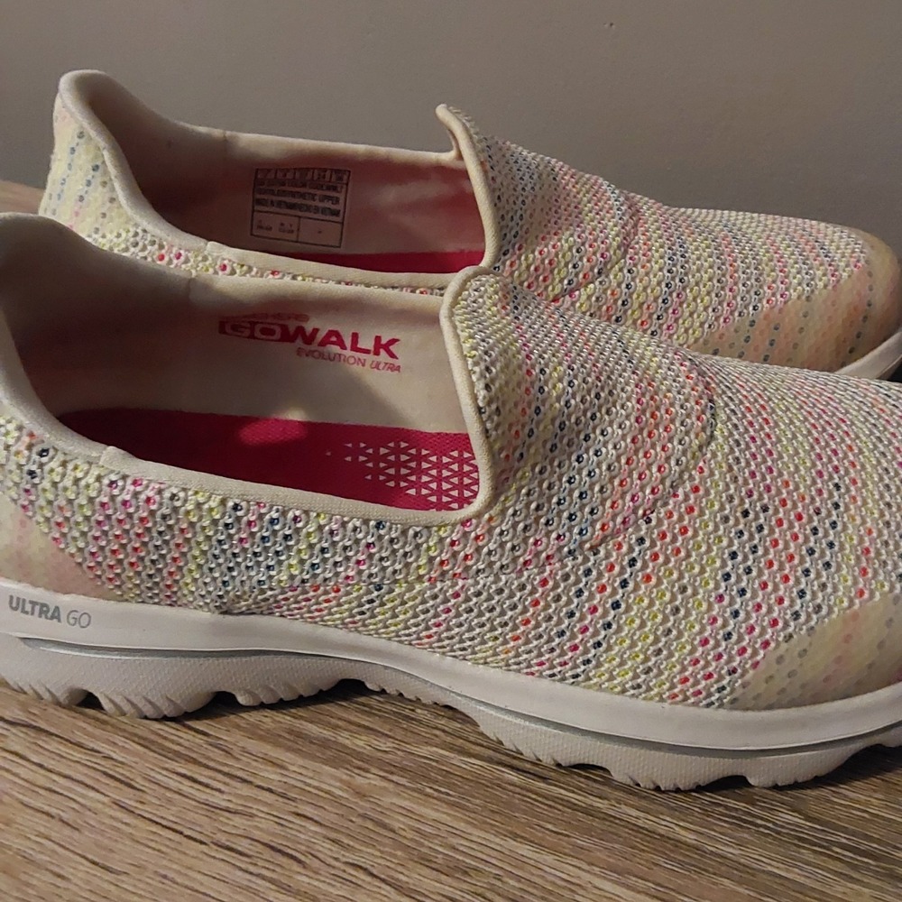 Skechers Go Walk Evolution‎ Ultra Gladden Slip On Shoes White/Multi Women's Sz 7 - Picture 5 of 10
